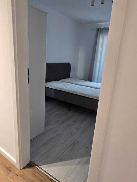 Aleea Taifunului nr. 27-29