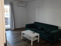 Aleea Taifunului nr. 27-29